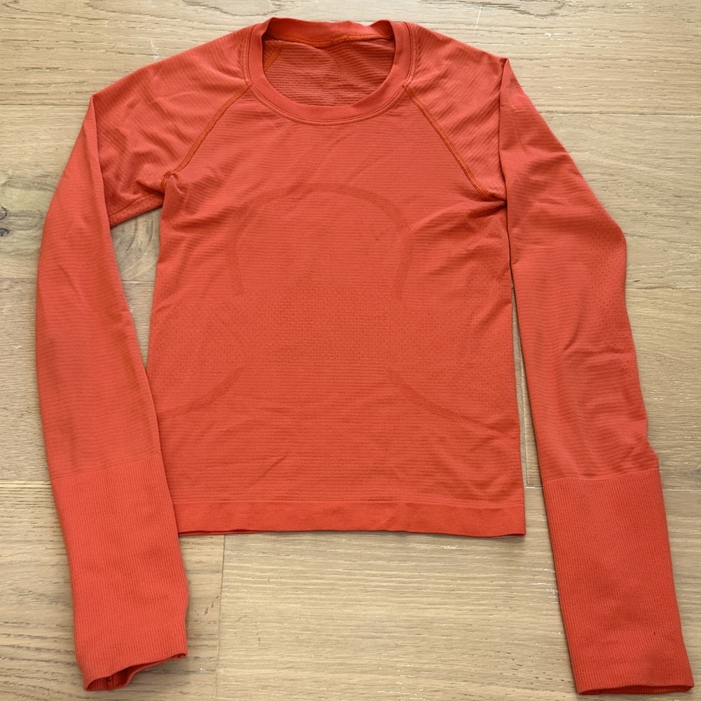 Lululemon Swiftly Tech Long-Sleeve Shirt Waist Length orange 0